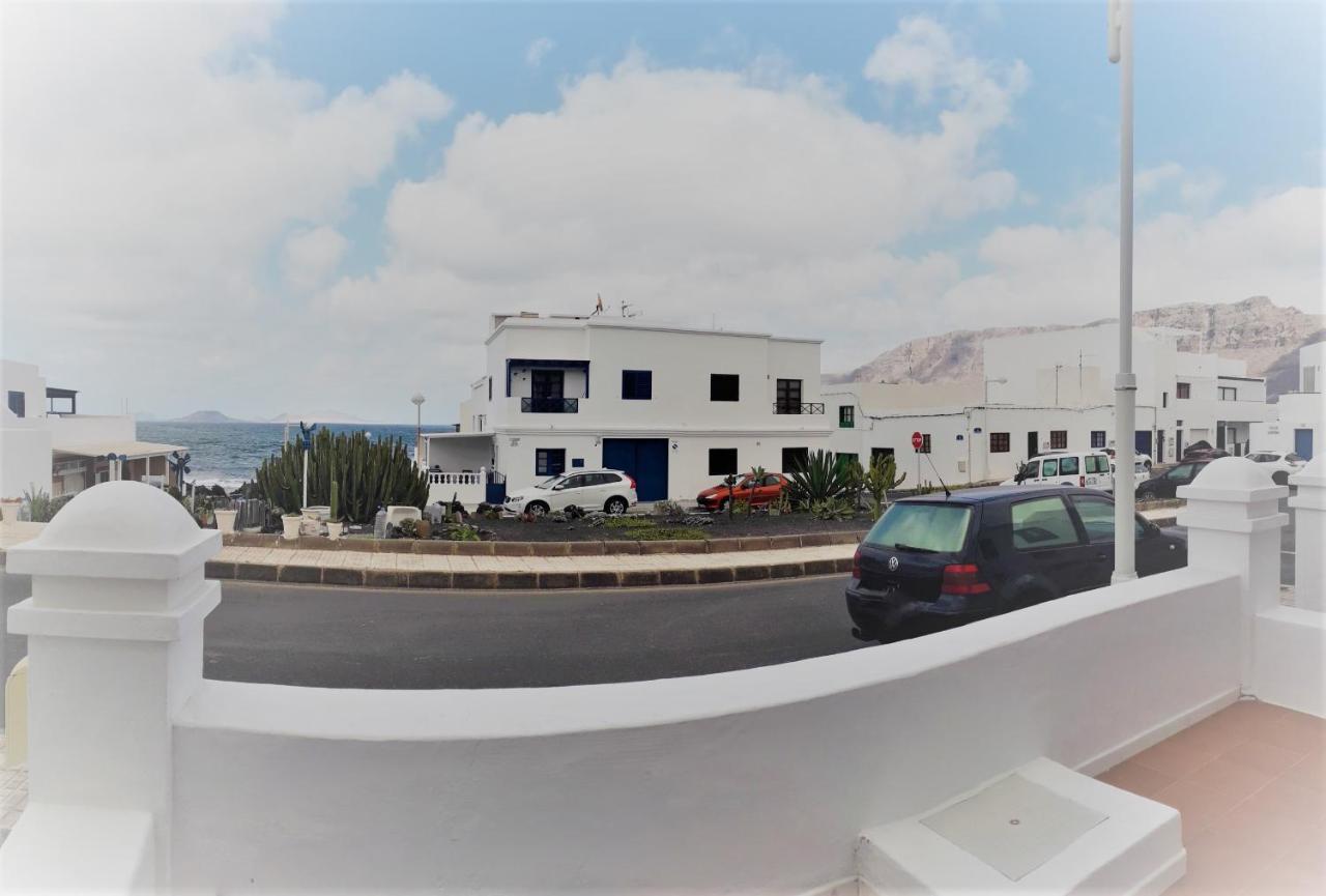 Appartamento Casa Georgina Famara Esterno foto